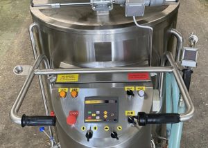 Молочное такси на 4-х колёсах с электроприводом